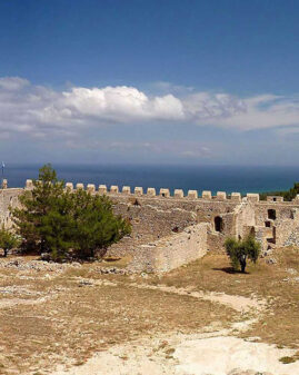 Chlemoutsi Castle - Katakolon Port Tours